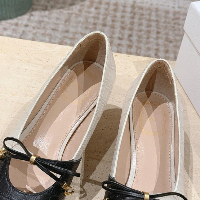 DIOR 26S MARY JANE 40MM IN BLACK AND WHITE CROCODILE EMBOSSED CALFSKIN KITTEN HEELS