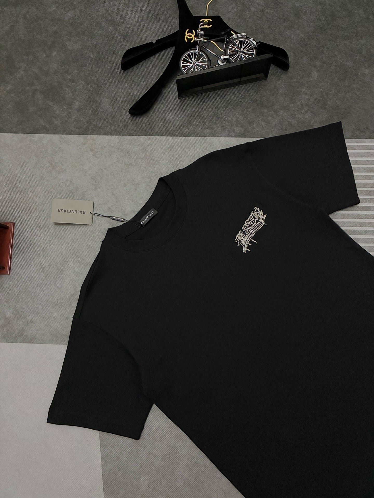 BALENCIAGA 26S SHORT SLEEVE T-SHIRT 137