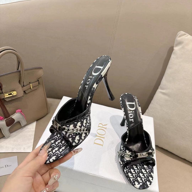 DIOR 26S KITTEN HEEL SLIDE SANDALS 85MM IN BLACK MONOGRAM CANVAS CALFSKIN CHAIN STRAP