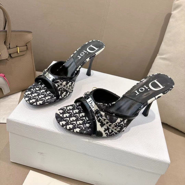 DIOR 26S KITTEN HEEL SLIDE SANDALS 85MM IN BLACK MONOGRAM CANVAS CALFSKIN CHAIN STRAP