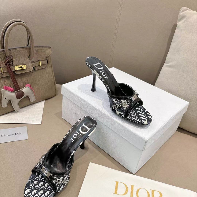 DIOR 26S KITTEN HEEL SLIDE SANDALS 85MM IN BLACK MONOGRAM CANVAS CALFSKIN CHAIN STRAP