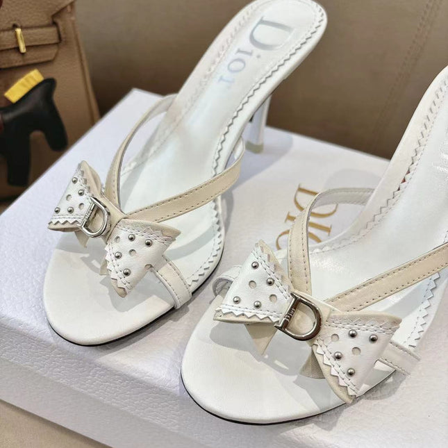DIOR 26S KITTEN HEEL SANDALS 85MM IN WHITE CALFSKIN BOW STUDDED