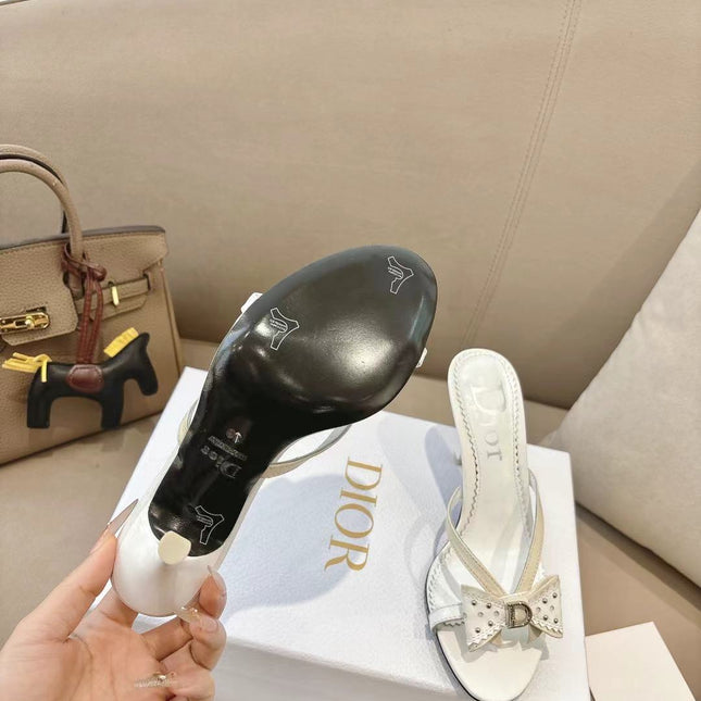 DIOR 26S KITTEN HEEL SANDALS 85MM IN WHITE CALFSKIN BOW STUDDED