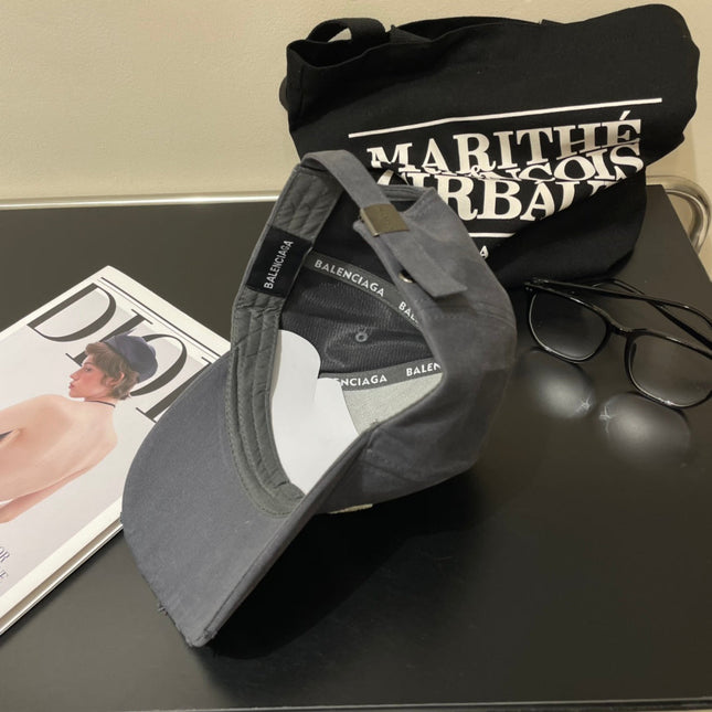 BALENCIAGA 26S BASEBALL CAP STYLE 136