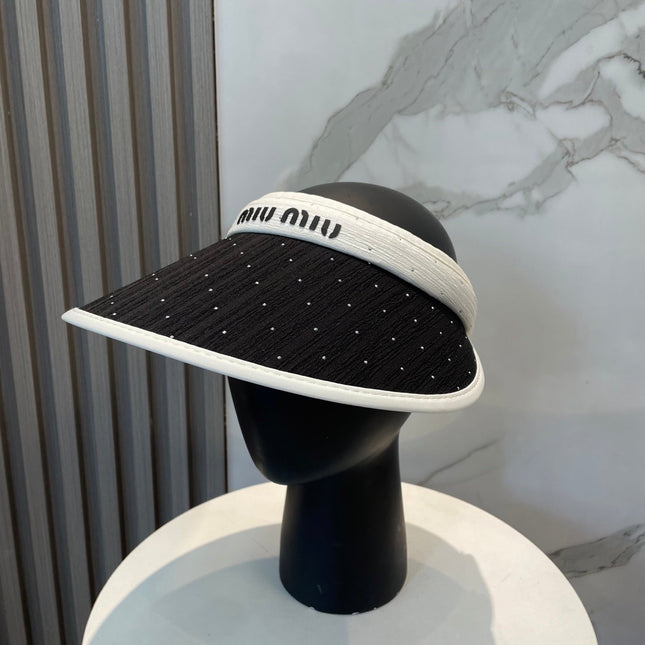 MIUMIU FASHION VISOR CAP IN WHITE MIX BLACK FABRIC