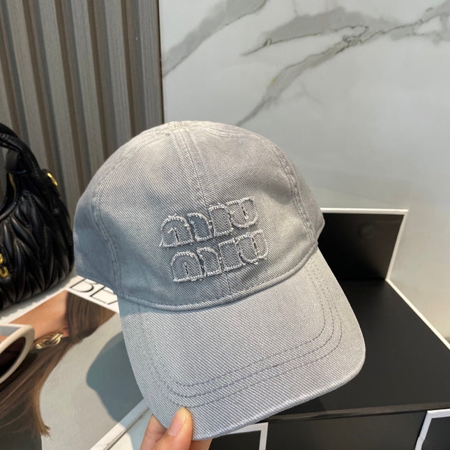 MIUMIU BASEBALL CAP STYLE 36