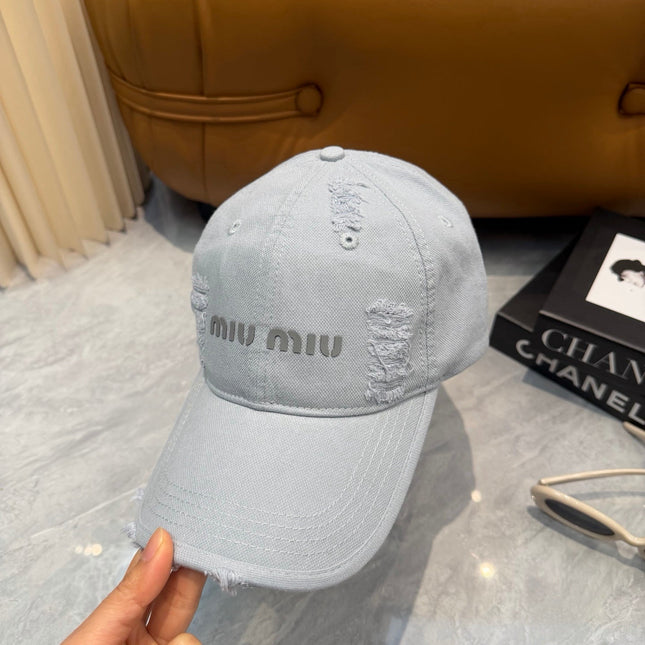 MIUMIU 26S CRYSTAL BASEBALL CAP 345239