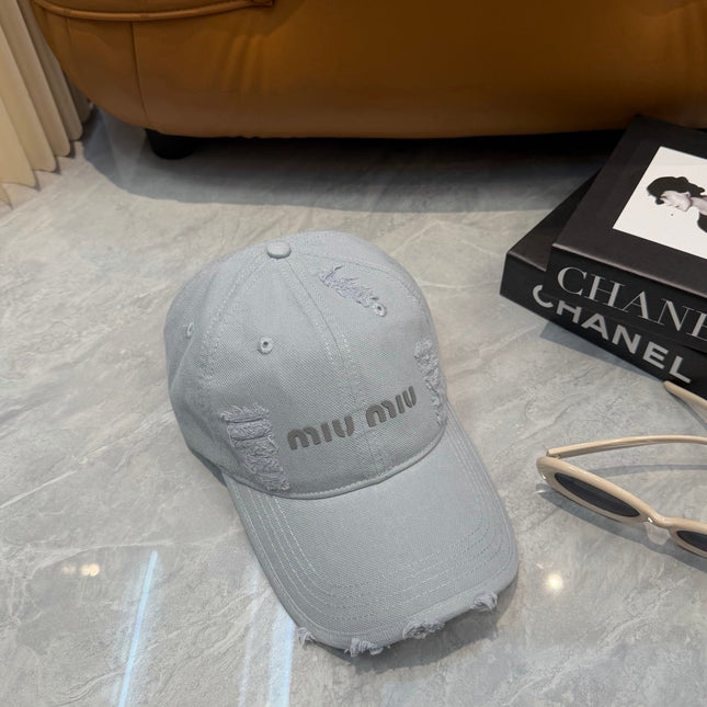 MIUMIU 26S CRYSTAL BASEBALL CAP 345239