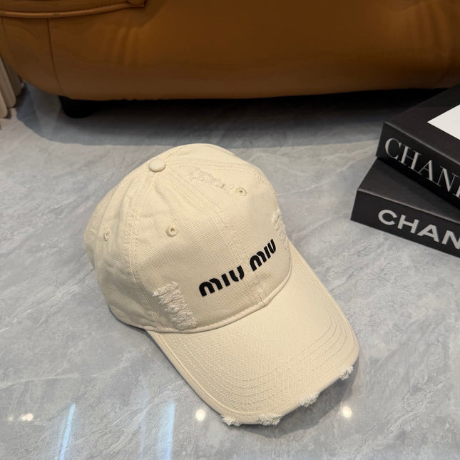 MIUMIU 26S CRYSTAL BASEBALL CAP 345240