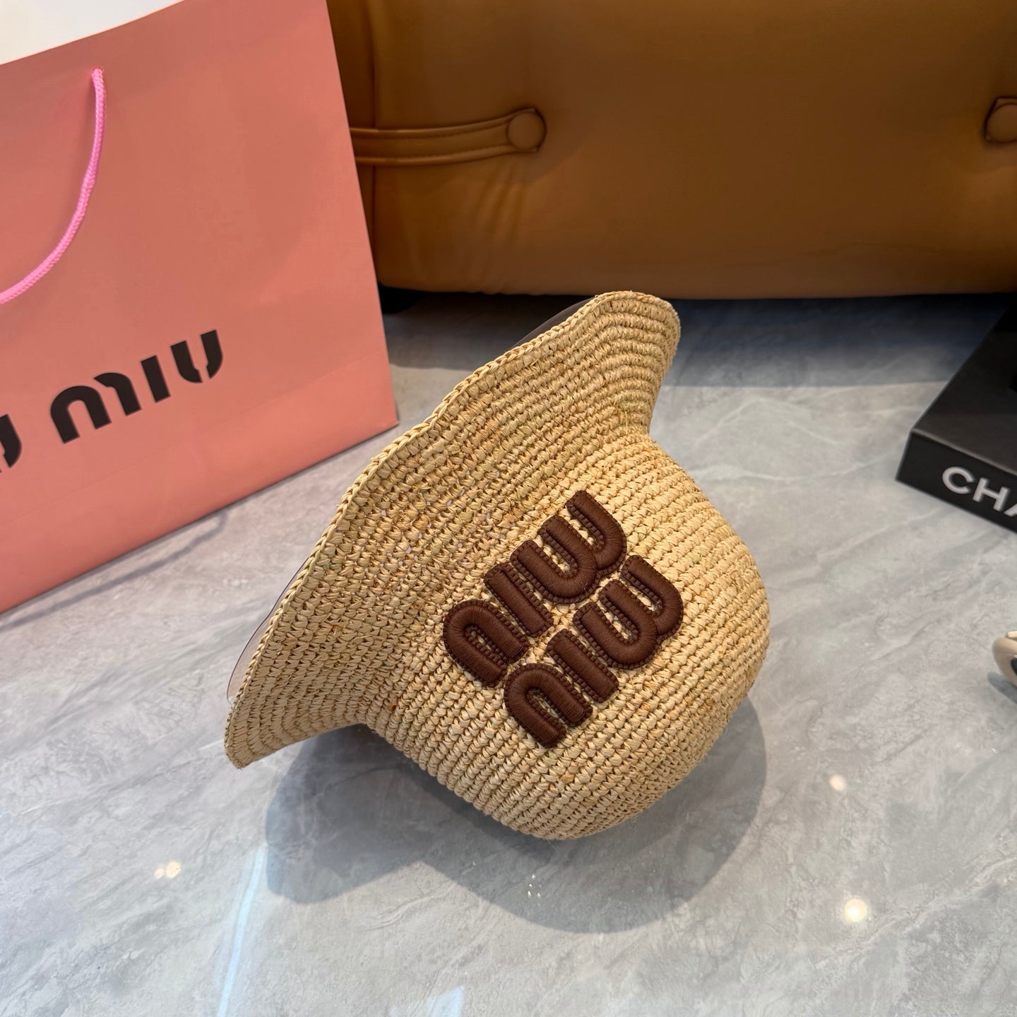 MIUMIU 26S STRAW BUCKET HAT 340667