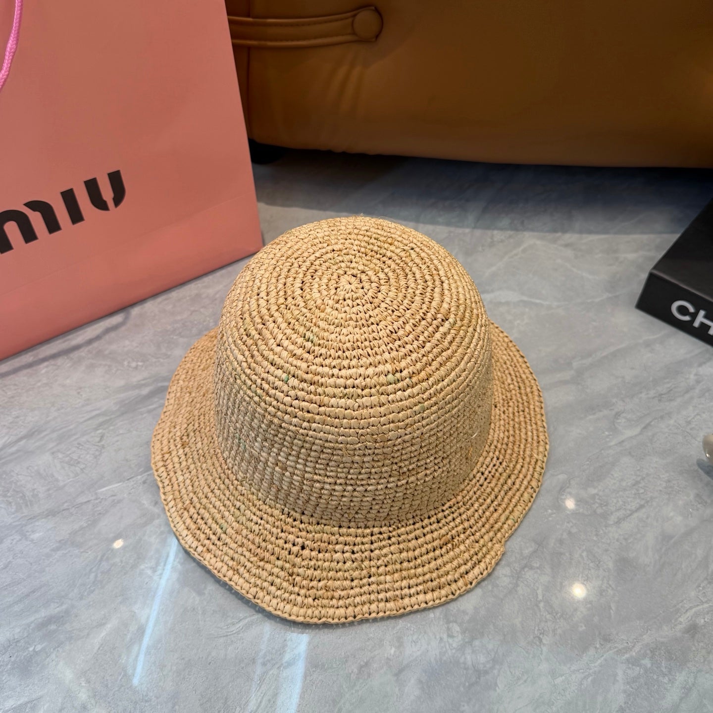 MIUMIU 26S STRAW BUCKET HAT 340667