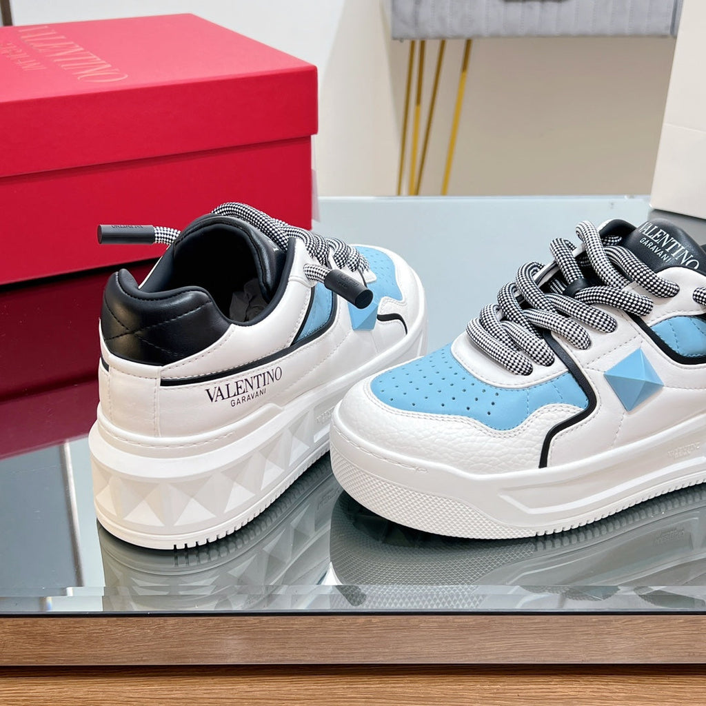 VALENTINO 25S GARAVANI ONE STUD XL PLATFORM SNEAKERS IN WHITE MIX BLUE LAMBSKIN STYLE 6