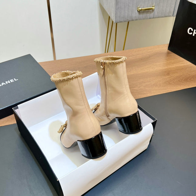 CHANEL 25S HEELED CHAIN BOOTS WITH BOW IN BEIGE CALFSKIN GOLD HARDWARE