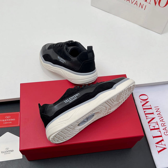 VALENTINO 25S RUNBOOT SNEAKERS IN BLACK SUEDE AND LAMBSKIN
