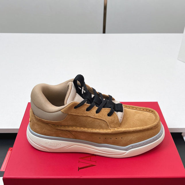 VALENTINO 25S RUNBOOT SNEAKERS IN BROWN MIX BLACK LAMBSKIN