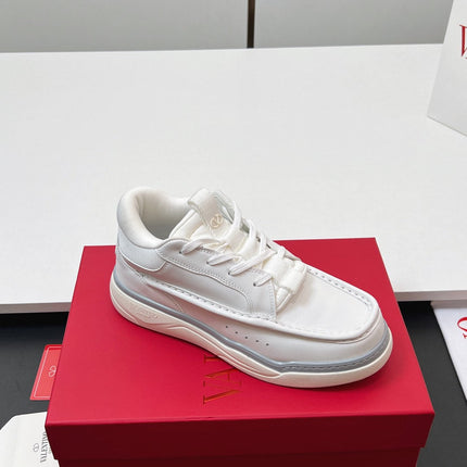 VALENTINO 25S RUNBOOT SNEAKERS IN WHITE LAMBSKIN