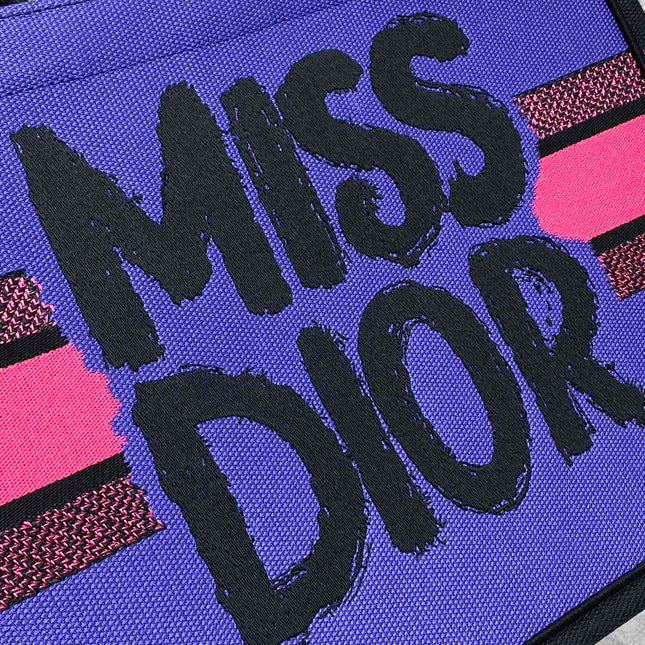BOOK TOTE 36 IN CERISE RED MIX MINSK PURPLE CANVAS 226510