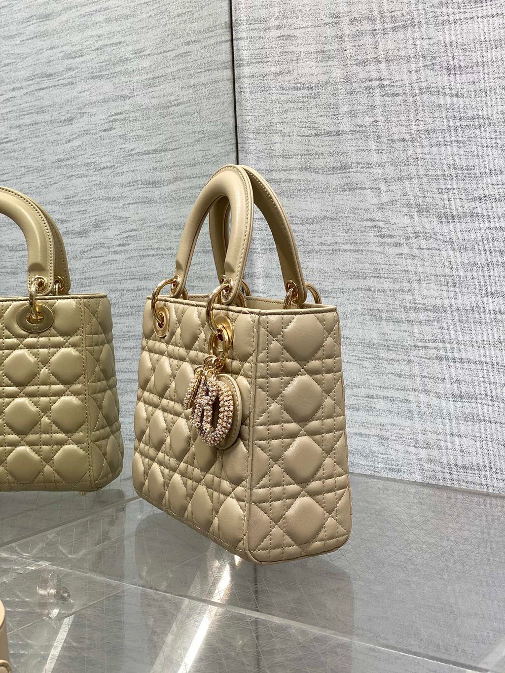 DIOR 25S LADY DIOR BAG 20 IN SAND BEIGE CALFSKIN CHARM PEARL EMBELLISHMENTS