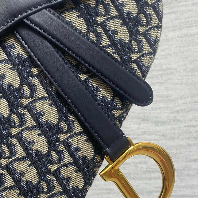DIOR 25S MEDIUM SOFT SADDLE BAG 25 IN BLUE DIOR OBLIQUE JACQUARD AND SMOOTH CALFSKIN