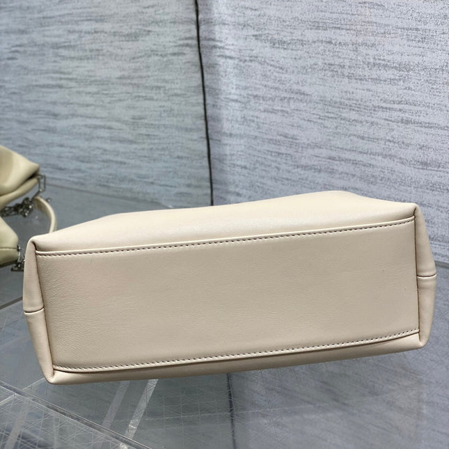 DIOR 26S BOW BAG 26 IN WHITE LAMBSKIN