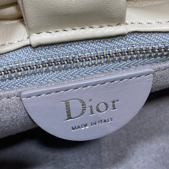 DIOR 26S BOW BAG 26 IN WHITE LAMBSKIN