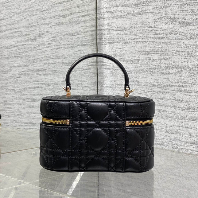 DIOR 26S MINI VANITY 17 IN BLACK LAMBSKIN