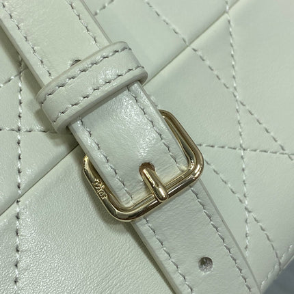 DIOR 26S TRIANON BAG 25 IN WHITE LAMBSKIN