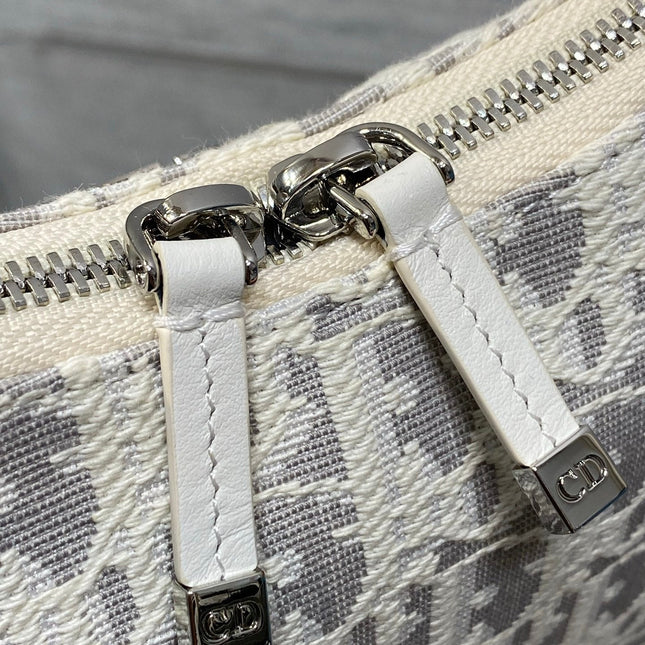 DIOR 26S MINI BAG 19 IN BEIGE OBLIQUE JACQUARD