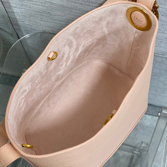 DIOR 26S MEDAILLON BUCKET BAG 26 IN LIGHT PINK CALFSKIN