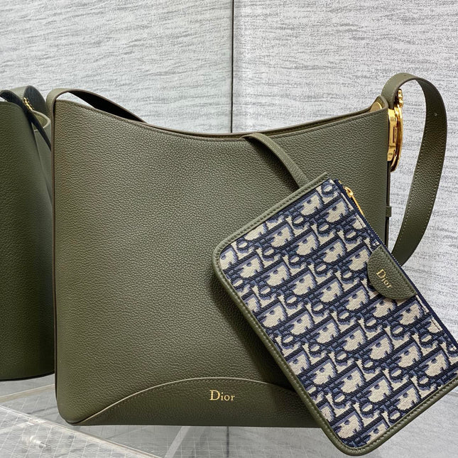 DIOR 26S MEDAILLON BUCKET BAG 26 IN MOSS GREEN CALFSKIN