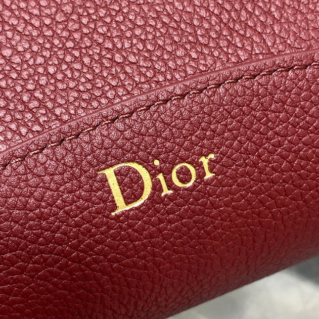DIOR 26S MEDAILLON BUCKET BAG 26 IN DARK RED CALFSKIN