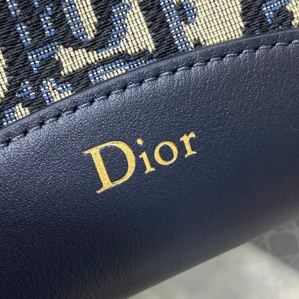 DIOR 26S MEDAILLON BUCKET BAG 26 IN BLACK OBLIQUE JACQUARD
