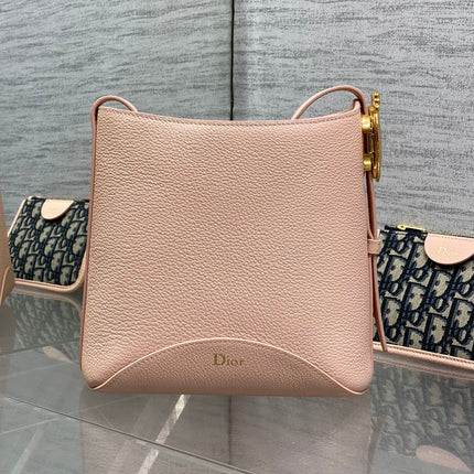 DIOR 26S MEDAILLON BUCKET BAG 19 IN NUDE PINK GRAINED CALFSKIN GOLD HARDWARE