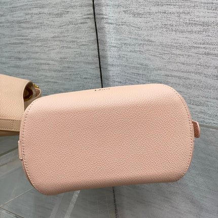 DIOR 26S MEDAILLON BUCKET BAG 19 IN NUDE PINK GRAINED CALFSKIN GOLD HARDWARE