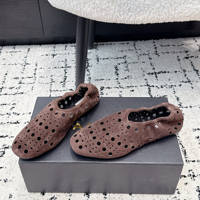 ALAIA 26S FLAT SLIP-ONS IN DARK BROWN SUEDE WITH OPENWORK PATTERN