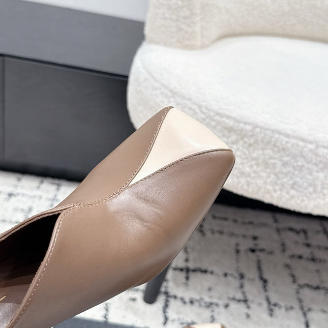 CHANEL 26S SQUARE-TOE HEELED MULES 95 MM IN KHAKI BROWN MIX CREAM LAMBSKIN