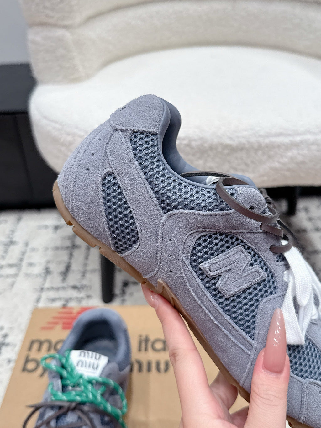 MIUMIU 26S SNEAKERS IN LIGHT PURPLE SUEDE SUEDE AND MESH FABRIC