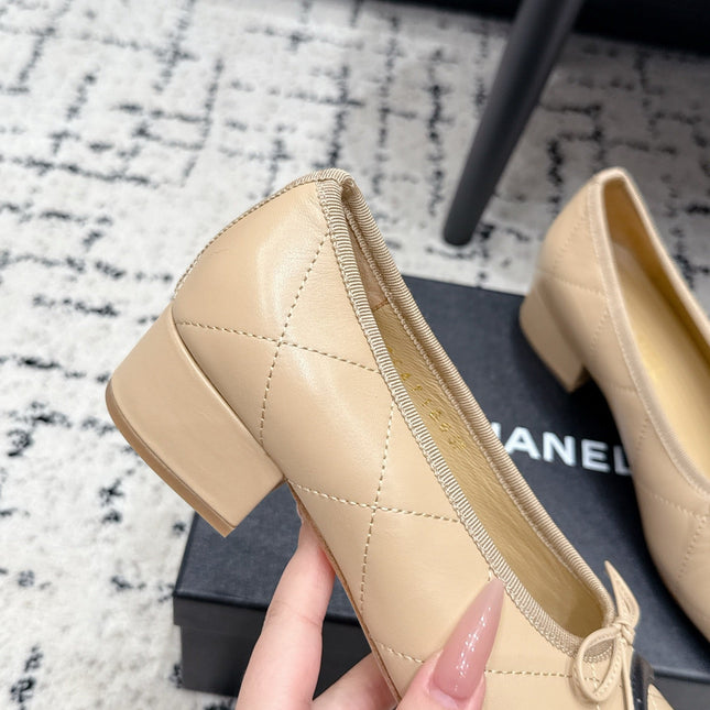 CHANEL 26S HIGH HEELS IN BEIGE LAMBSKIN WITH BOW