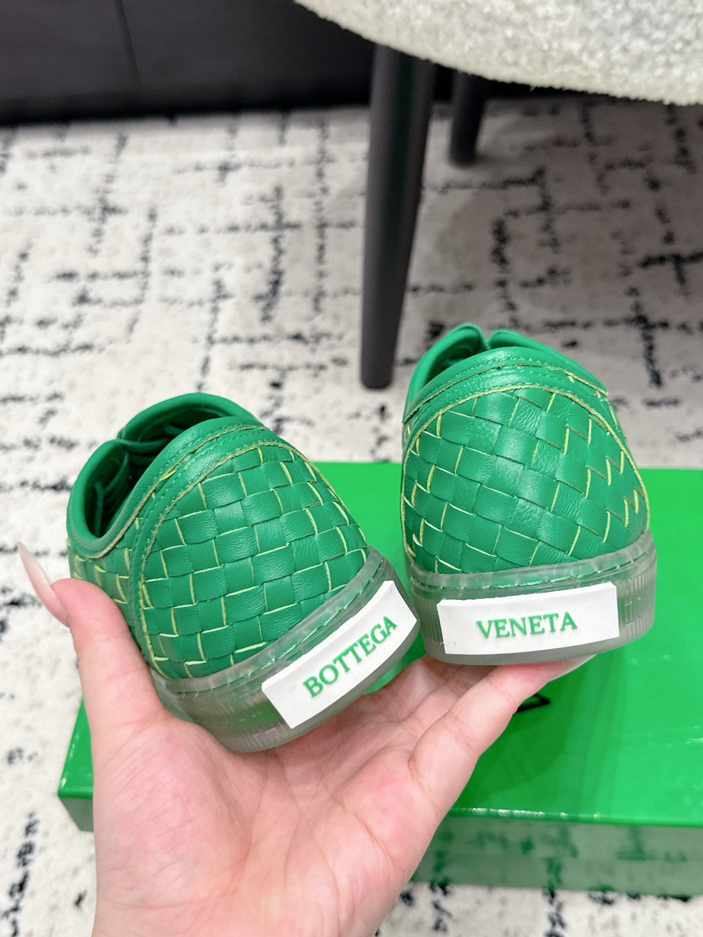 BOTTEGA VENETA 26S SNEAKERS IN GREEN WOVEN LAMBSKIN