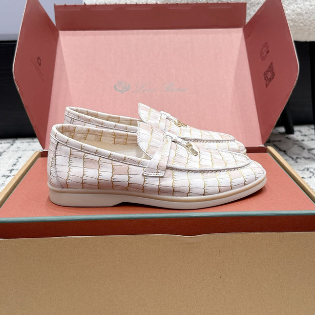 LP 26S SUMMER CHARMS WALK LOAFER IN WHITE CROCODILE CALFSKIN GOLD HARDWARE