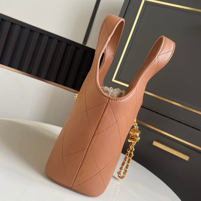 CHANEL 26S QUILTED HOBO BAG 27 IN CARAMEL BROWN CALFSKIN GOLD HARDWARE