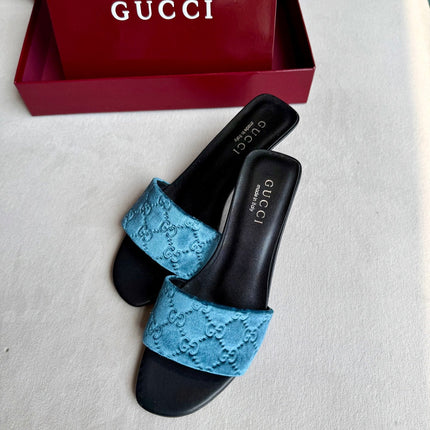 GUCCI 26S SLIDE SANDALS 55 MM IN DUSTY BLUE VELVET