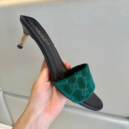 GUCCI 26S SLIDE SANDALS 55 MM IN DARK GREEN VELVET