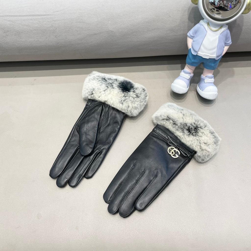 FUR-TRIMMED LAMBSKIN GLOVES BLACK WITH BOW 456265