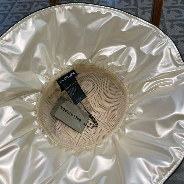 BALENCIAGA 26S WIDE-BRIMMED HAT STYLE 54