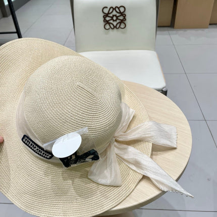 MIUMIU WIDE-BRIM BEACH HAT IN LIGHT BEIGE WITH FABRIC BOW
