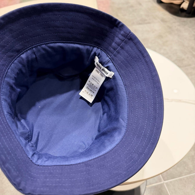 MIUMIU BUCKET HAT STYLE 83