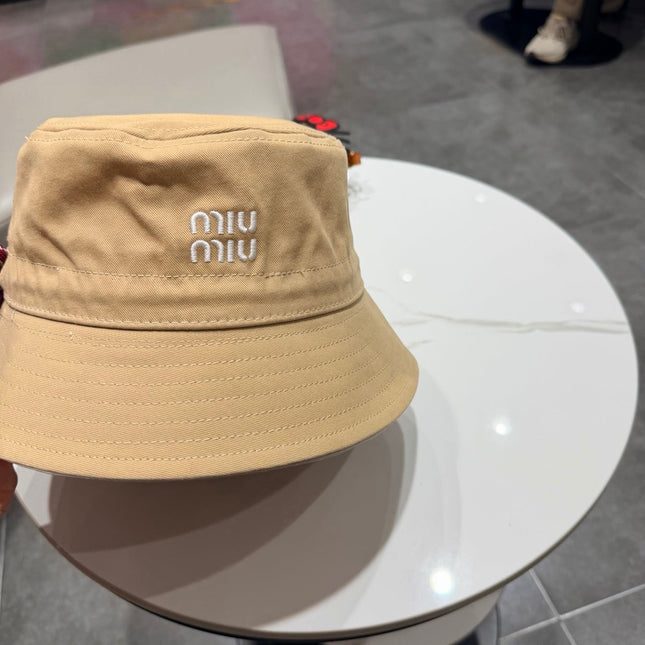 MIUMIU BUCKET HAT STYLE 85