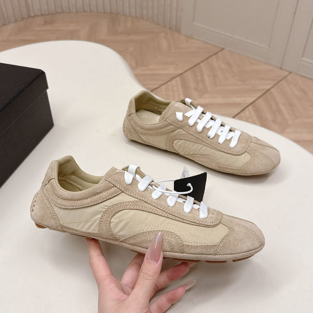 PRADA 26S SNEAKERS IN LIGHT BROWN QUILTED NYLON AND SUEDE