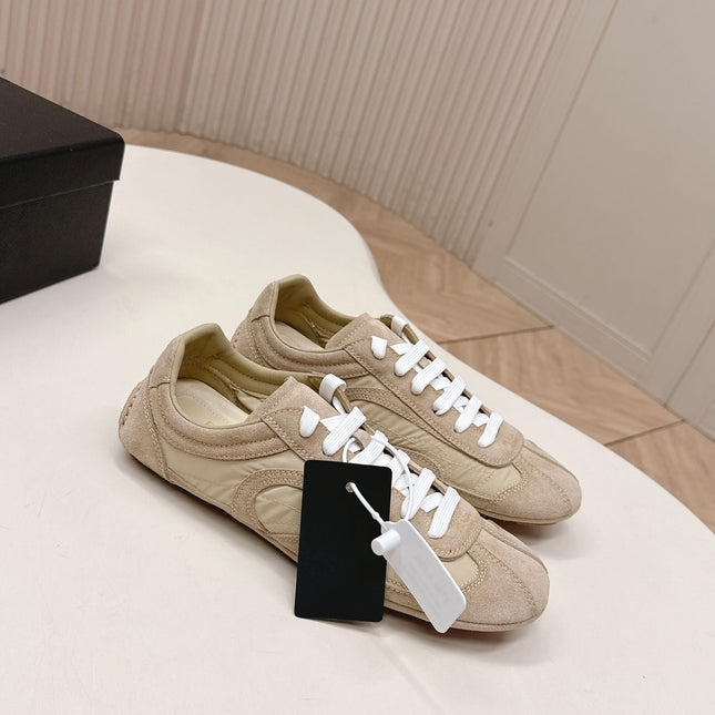 PRADA 26S SNEAKERS IN LIGHT BROWN QUILTED NYLON AND SUEDE